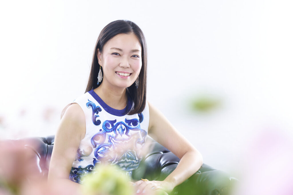 東城真利子プロフィール
